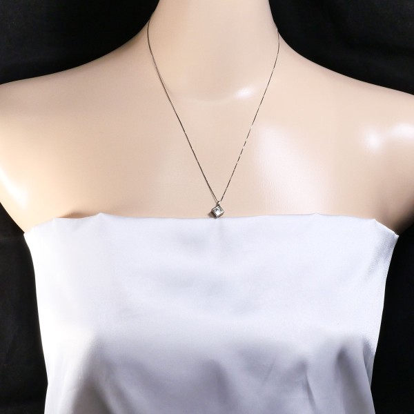 K18 18金 WG ネックレス イエローダイヤ 0.50 中古 K18 18金 WG ネックレス イエローダイヤ 0.50 中古