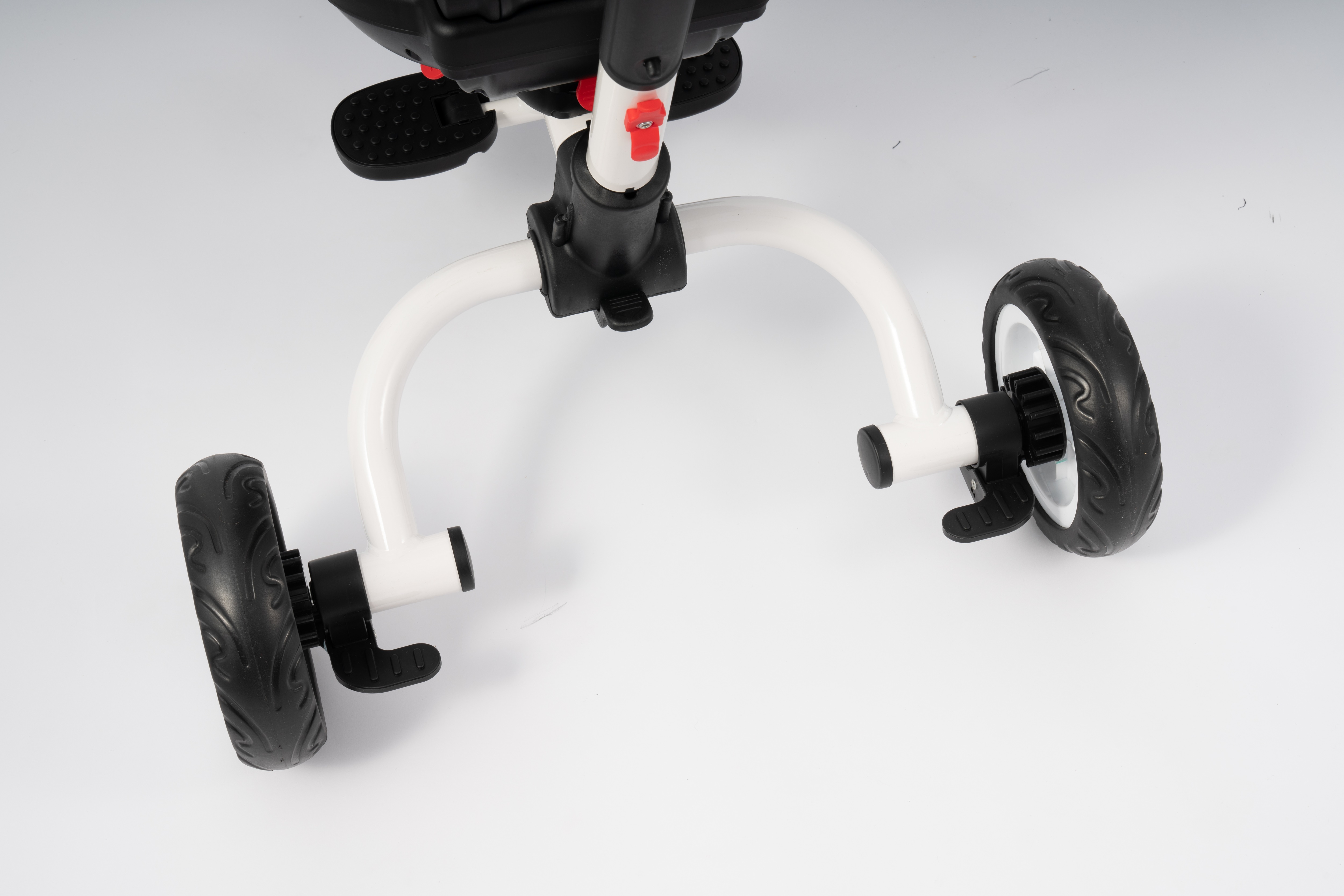 【国内急速出荷 品質保証】子供用三輪車 折りたたみ かじとり 手押し棒 おしゃれ 4in1 1歳 2歳 3歳 座面回転 自転車 おもちゃ 乗用玩具 幼児用 キッズバイク プレゼント おもちゃ お祝 【国内急速出荷 品質保証】子供用三輪車 折りたたみ かじとり 手押し棒 おしゃれ 4in1 1歳 2歳 3歳 座面回転 自転車 おもちゃ 乗用玩具 幼児用 キッズバイク プレゼント おもちゃ お祝