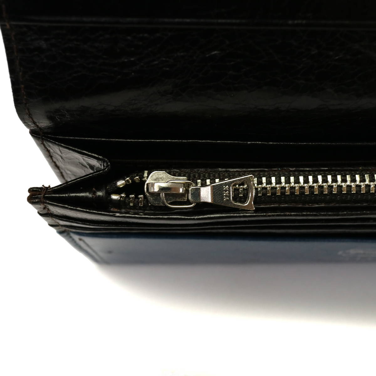 財布 ultima TOKYO ゼウス 長財布 二つ折り スリム 薄型 小銭入れ付き レザー 本革 日本製 メンズ レディース 34535 財布 ultima TOKYO ゼウス 長財布 二つ折り スリム 薄型 小銭入れ付き レザー 本革 日本製 メンズ レディース 34535