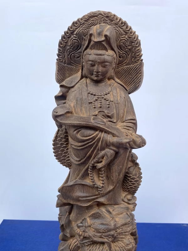 Qoo10] 乌木如意龍観音 木彫刻 仏像 手工芸品