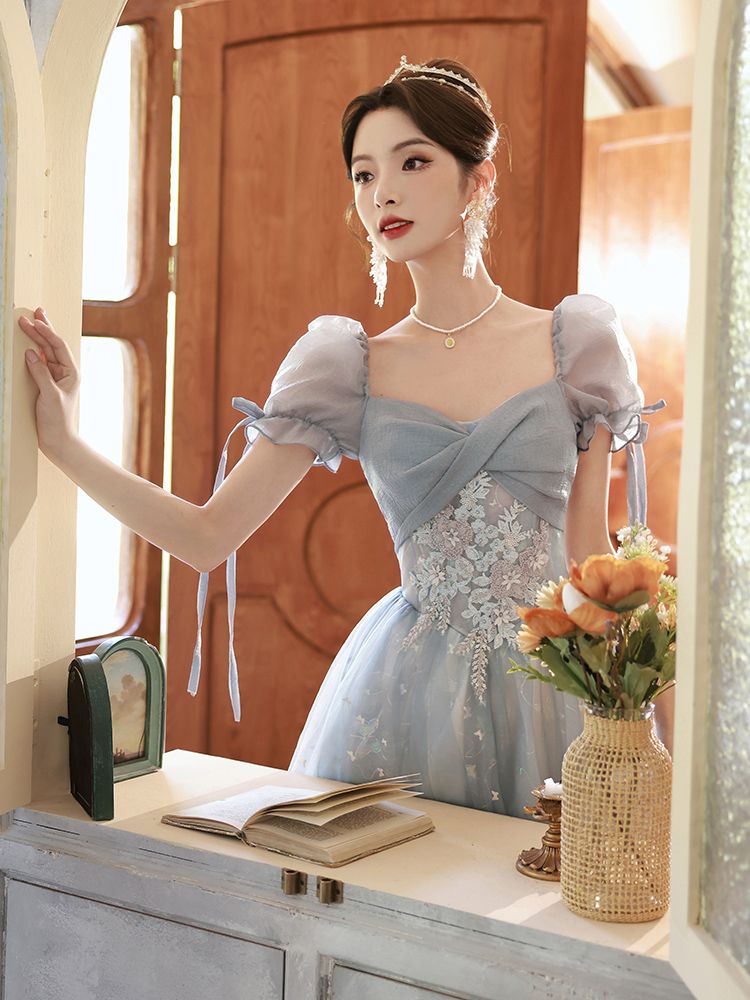 ふわっとフレアスカート ドレス フレンチイブニングドレススカート女性新作宴会ワンピース ふわっとフレアスカート ドレス フレンチイブニングドレススカート女性新作宴会ワンピース