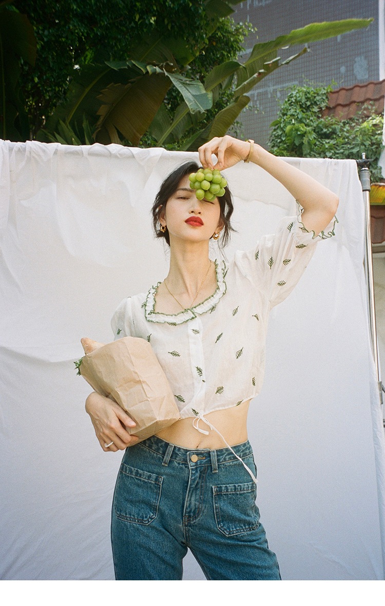 半袖 刺繍 ネクタイ スクエアカラー パフスリーブ 半袖 シャツ レディース 夏 フレンチ レトロ トップス ホワイト S M L トップス かわいい 大人可愛い きれいめ シンプル カジュアル 大人