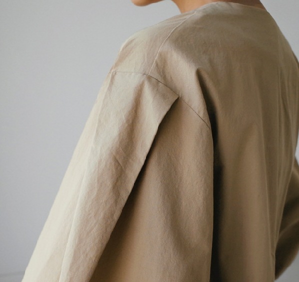 レディース ワンピース 長袖 バルーン袖 袖あり Vネック Aライン 切り替え バルーン 薄手 大人可愛い シンプル カジュアル 上品 おしゃれ レトロ こなれ感 ラフ 主役級 存在感 ナチュラル レディース ワンピース 長袖 バルーン袖 袖あり Vネック Aライン 切り替え バルーン 薄手 大人可愛い シンプル カジュアル 上品 おしゃれ レトロ こなれ感 ラフ 主役級 存在感 ナチュラル