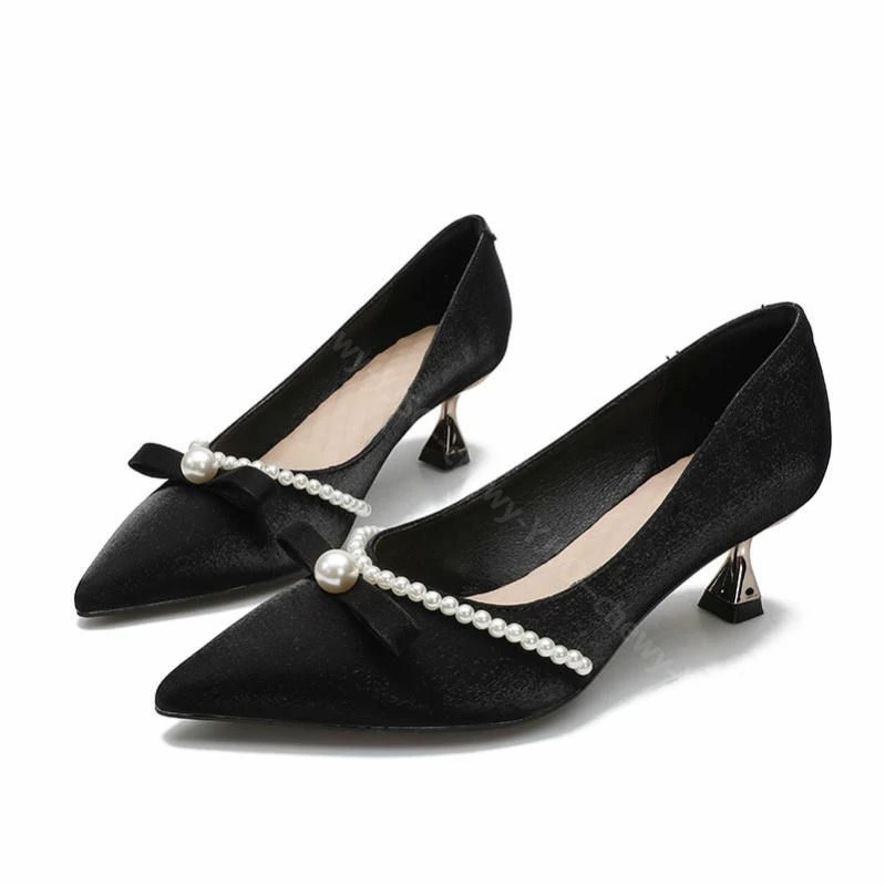 500円OFFクーポン ドレスシューズ 結婚式パンプス ポインテッドトゥ パーティ 靴 5.5センチヒール パール サテンパンプス ピンヒール リボン 可愛い おしゃれ 痛くない ハイヒール 美脚魅せ 500円OFFクーポン ドレスシューズ 結婚式パンプス ポインテッドトゥ パーティ 靴 5.5センチヒール パール サテンパンプス ピンヒール リボン 可愛い おしゃれ 痛くない ハイヒール 美脚魅せ