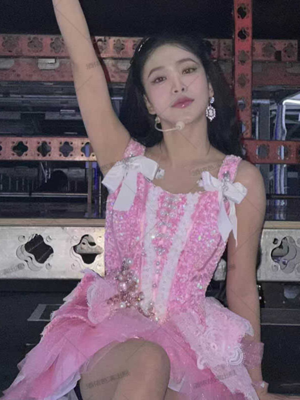 RedvelvetbaeJoo-hyunパフォーマンスコスチュームピンクkpopパフォーマンスコスチュームジャズダンス RedvelvetbaeJoo-hyunパフォーマンスコスチュームピンクkpopパフォーマンスコスチュームジャズダンス