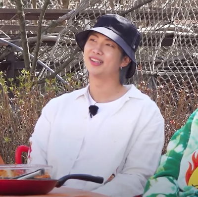 Qoo10] マクバリー MCBRY BTS Vラップモン 着用 : メンズバッグ