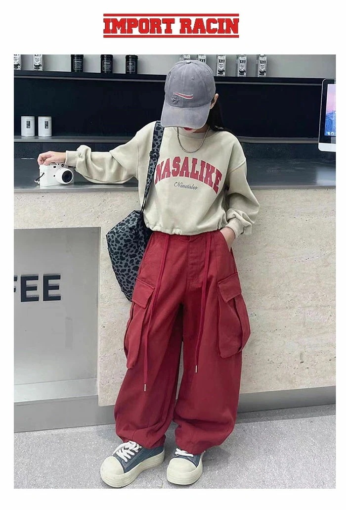 セットアップ キッズ 2点セット 春服 運動着 ジャージ 女の子 スポーツウェア 上下セット 新作 長袖 クルーカラー 英字 プリント ミリタリーパンツ ポケット