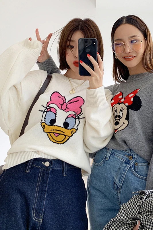 ミッキー　ミニー　長袖ニット セーター　２つセット ミッキー ミニー 長袖ニット セーター 2つセット ディズニー