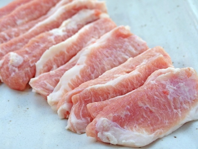 A4 A5 黒毛 和牛 未経産 メス牛 ささ身カルビ豚トロ BBQセット 2Kg 牛肉 A4 A5 黒毛 和牛 未経産 メス牛 ささ身カルビ豚トロ BBQセット 2Kg 牛肉