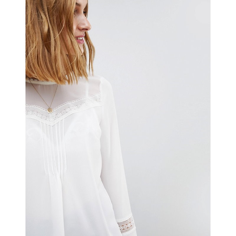 ウェアハウス レディース トップス【Warehouse Lace Insert Pleat Detail Top】Ivory ウェアハウス レディース トップス【Warehouse Lace Insert Pleat Detail Top】Ivory