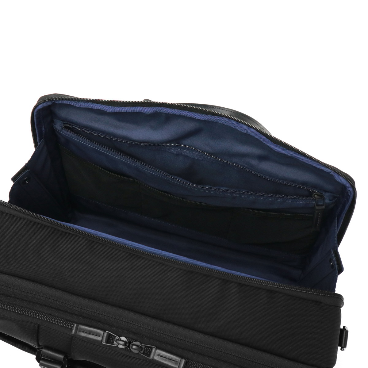 正規品5年保証 ビジネスバッグ メンズ 大容量 出張 B4 ノートPC 2WAY 通勤 21L～29L ZEST2 Brief Case M 81337