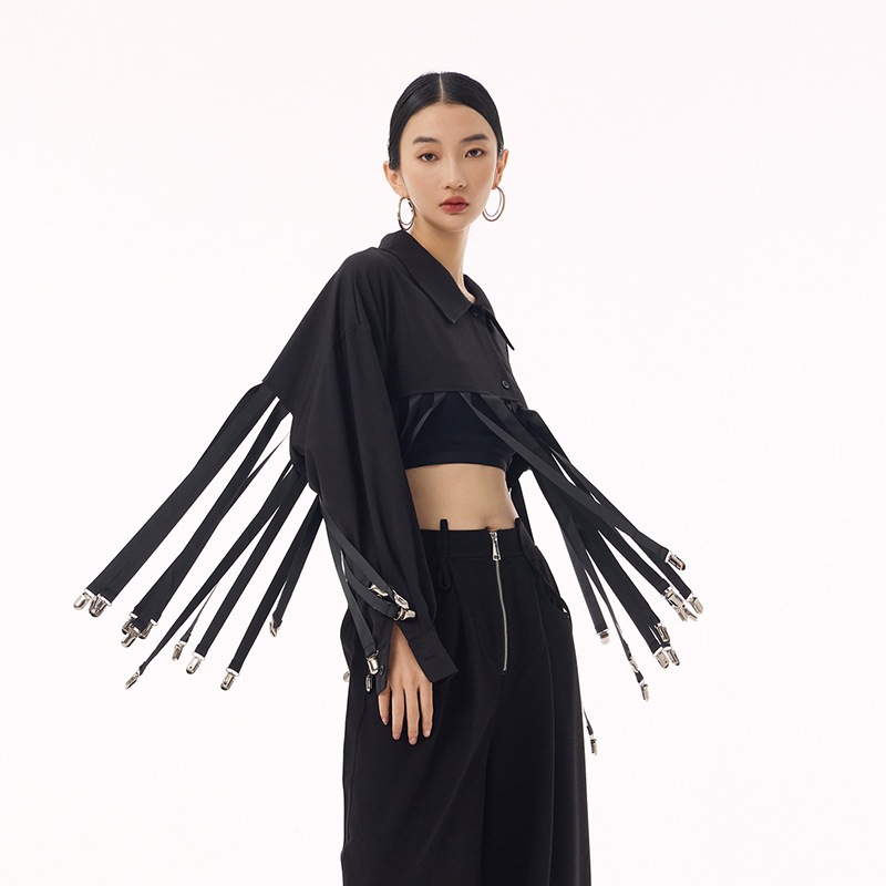 【J.Fashion】 フリンジ シャツ メタルボタン飾り おしゃれ レディース ブラウス 関連商品購入可能 メガ割