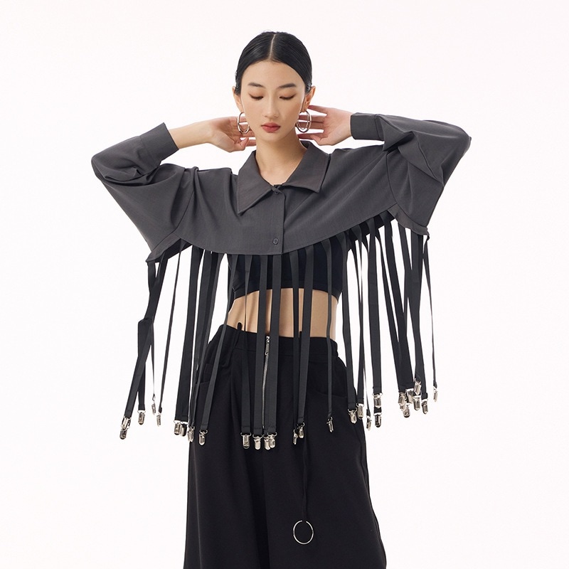 【J.Fashion】 フリンジ シャツ メタルボタン飾り おしゃれ レディース ブラウス 関連商品購入可能 メガ割