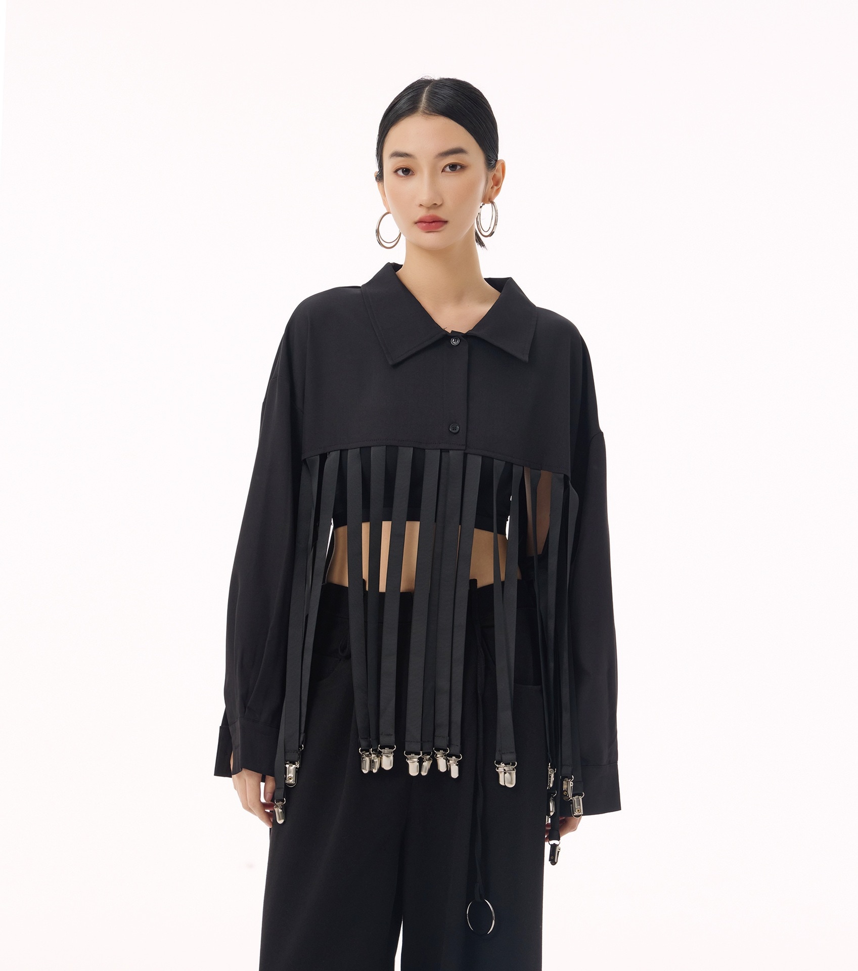 【J.Fashion】 フリンジ シャツ メタルボタン飾り おしゃれ レディース ブラウス 関連商品購入可能 メガ割