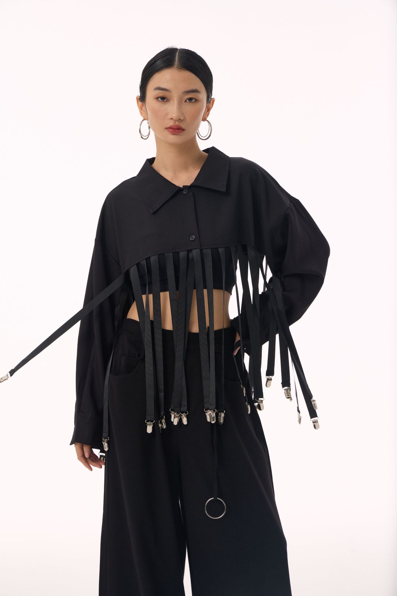 【J.Fashion】 フリンジ シャツ メタルボタン飾り おしゃれ レディース ブラウス 関連商品購入可能 メガ割