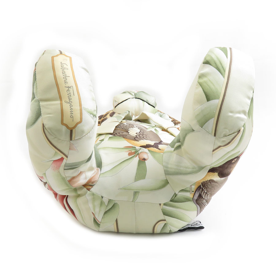 サルヴァトーレフェラガモ Salvatore Ferragamo ぬいぐるみ テディベア シルク マルチカラー レディース e59779g サルヴァトーレフェラガモ Salvatore Ferragamo ぬいぐるみ テディベア シルク マルチカラー レディース e59779g