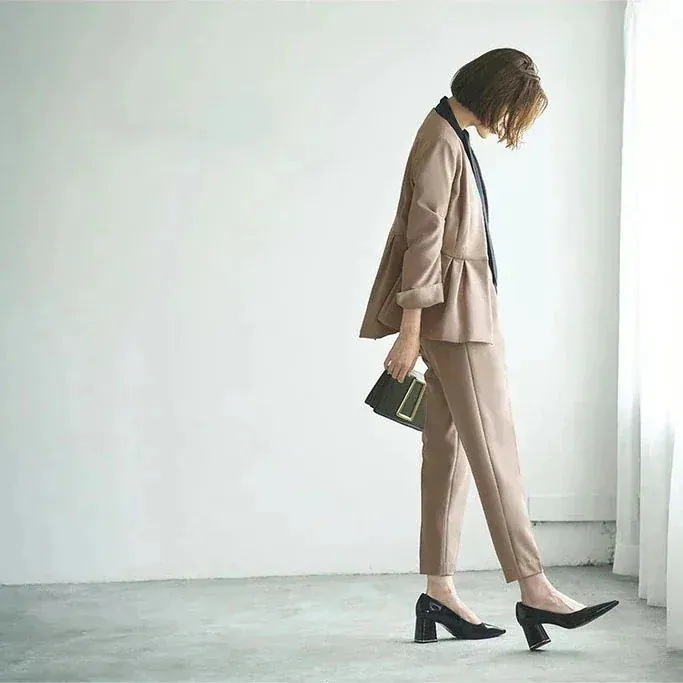 感をかもし出す ジャケット ボウタイブラウス テーパードパンツ 入学式 卒園式 ママスーツ セレモニースーツ 2点セット レディース 感をかもし出す ジャケット ボウタイブラウス テーパードパンツ 入学式 卒園式 ママスーツ セレモニースーツ 2点セット レディース