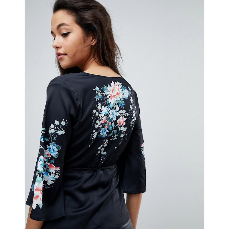 ファッションユニオン レディース トップス ブラウス・シャツ【Fashion Union Kimono Blouse With Floral Printed Sleeves】Black ファッションユニオン レディース トップス ブラウス・シャツ【Fashion Union Kimono Blouse With Floral Printed Sleeves】Black