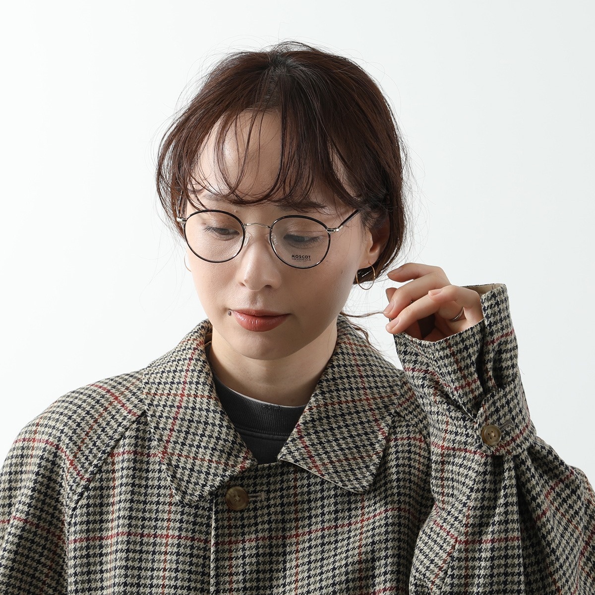 MOSCOT モスコット メガネ ZEV ゼヴ レディース ボストン型 めがね 眼鏡 伊達メガネ 細フレーム メタルフレーム クリングスタイプ アイウェア カラー2色 MOSCOT モスコット メガネ ZEV ゼヴ レディース ボストン型 めがね 眼鏡 伊達メガネ 細フレーム メタルフレーム クリングスタイプ アイウェア カラー2色