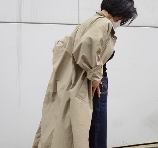 レディース アウター コート ジャケット ロングコート 上着 ロング丈 長袖 前開き ボタン 襟付き ポケット かわいい 大人可愛い きれいめ シンプル カジュアル 上品 おしゃれ かっこいい レトロ