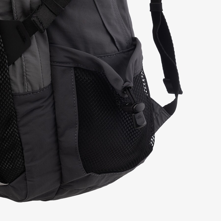 レコン M NM2DR07 メンズ レディース おしゃれ 人気 小さめ 軽量 デイリー リュック 通勤 通学 18L 多収納 レコン M NM2DR07 メンズ レディース おしゃれ 人気 小さめ 軽量 デイリー リュック 通勤 通学 18L 多収納