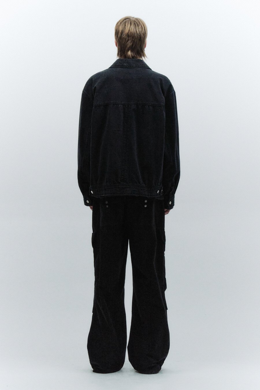 【INSILENCE】 OVERSIZED TRUECKER JACKET : WASHED BLACK