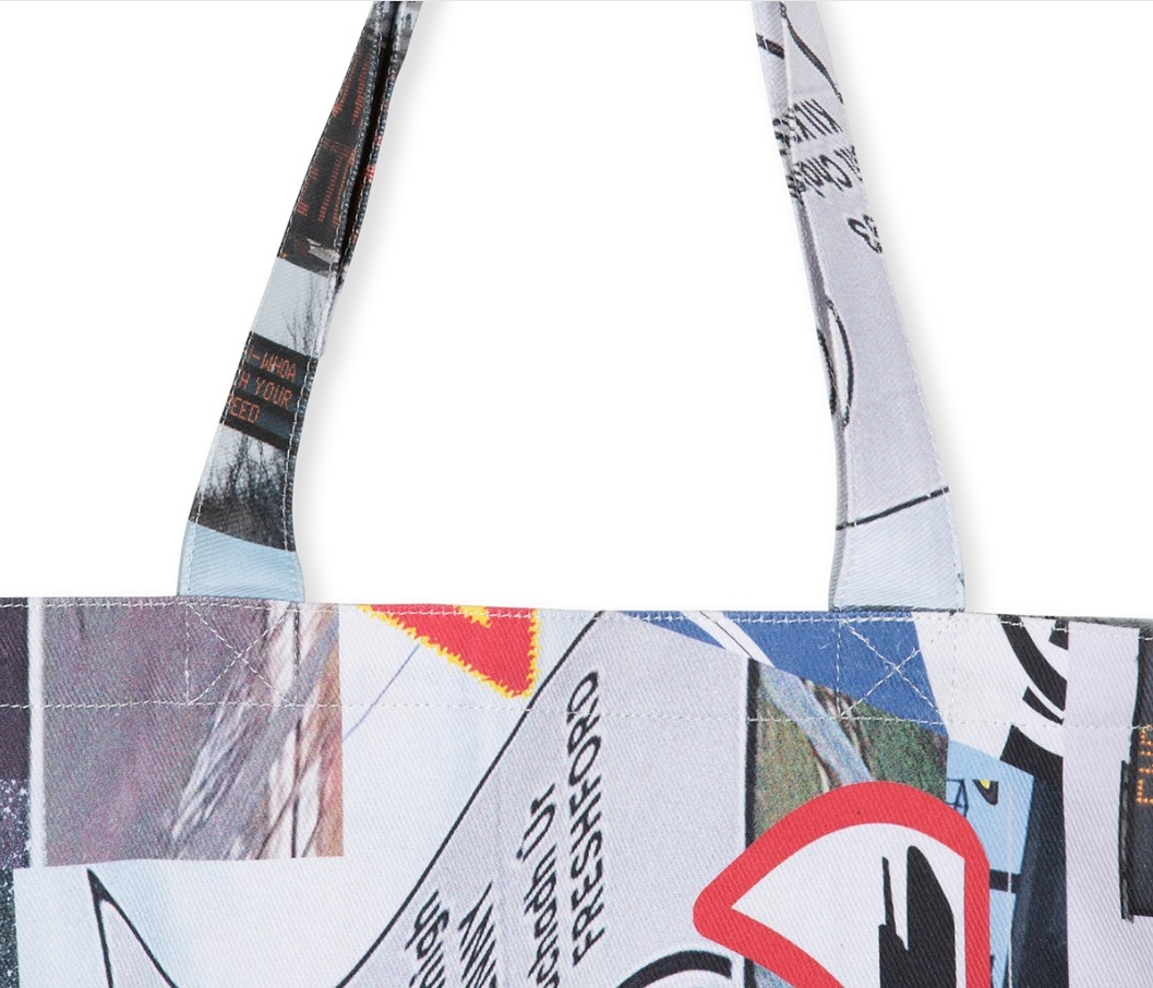 Matin Kim☆Peaches GRAPHIC MIDDLE ECOBAG IN PATTERN MATIN Peaches GRAPHIC MIDDLE ECOBAG IN PATTERN
