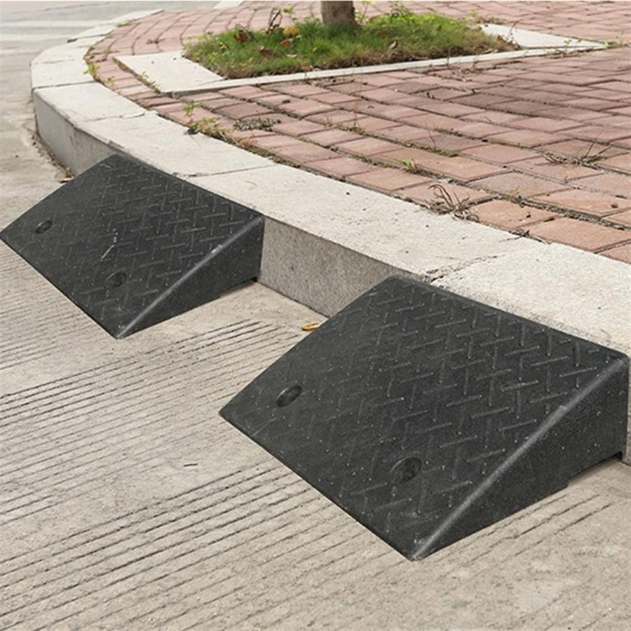 段差プレート カースロープ 10-20cm高さ 倉庫 屋外 スクーター 段差プレート 工場 駐車場 縁石 段差スロープ 滑り止め 頑丈な 車上り坂パッド 溝ゴ 段差プレート カースロープ 10-20cm高さ 倉庫 屋外 スクーター 段差プレート 工場 駐車場 縁石 段差スロープ 滑り止め 頑丈な 車上り坂パッド 溝ゴ