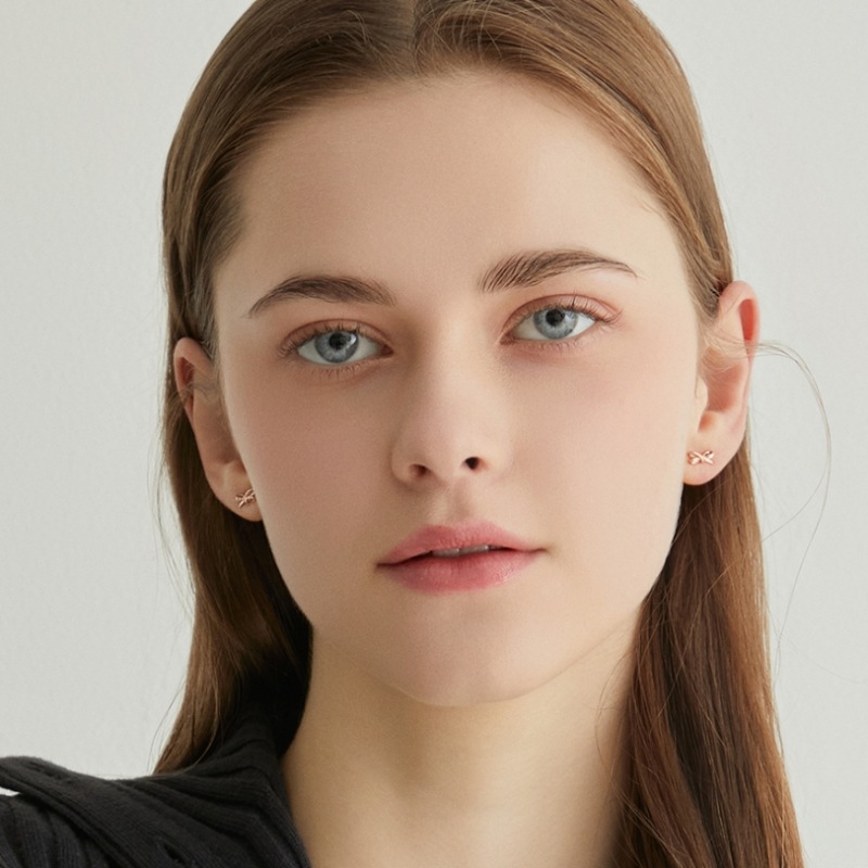 ジェスティーナ J. Fenella 14K イヤリング (JJJTE04BS056R40A0) ジェスティーナ J. Fenella 14K イヤリング (JJJTE04BS056R40A0)