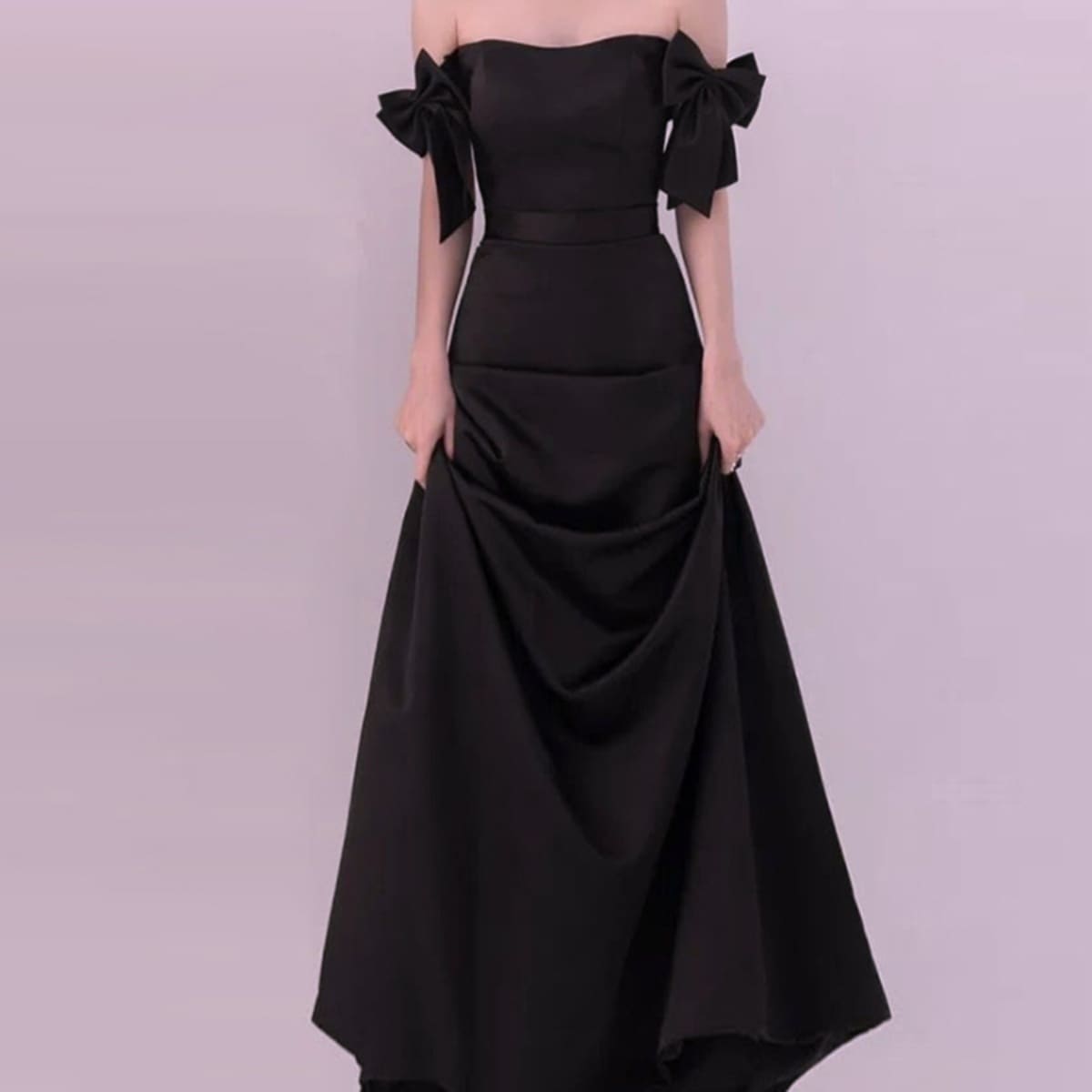 ドレス 衣装 イブニングドレス ブラックドレス ロングドレス オフショルダー オフショル リボン セミフレア 光沢 ステージドレス 発表会 かわいい 大人可愛い きれいめ シンプル 上品 おしゃれ