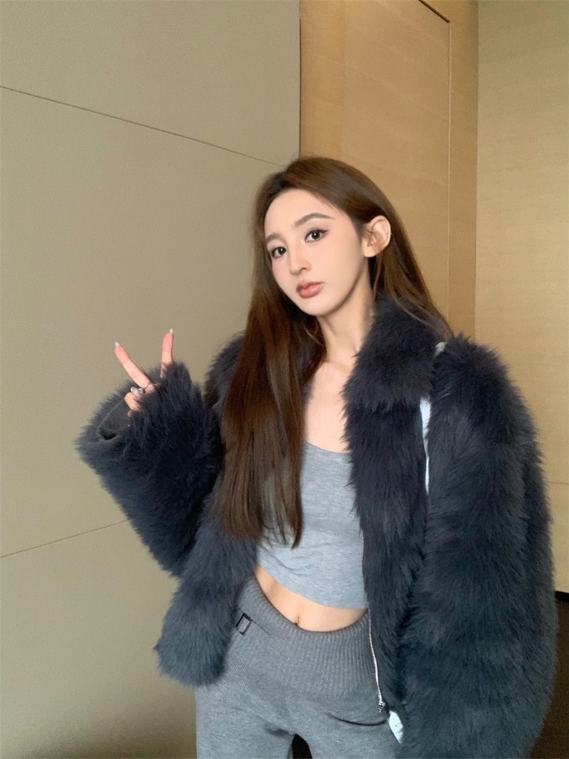 秋冬防寒 あったかアウター 韓国風コートスタイルアップ かわいい ブルゾンファー付きファッション系裹起毛大人ゆったりカジュアルストリートサイズレディースムートン襟エコフレンチシルエット学生通学丈