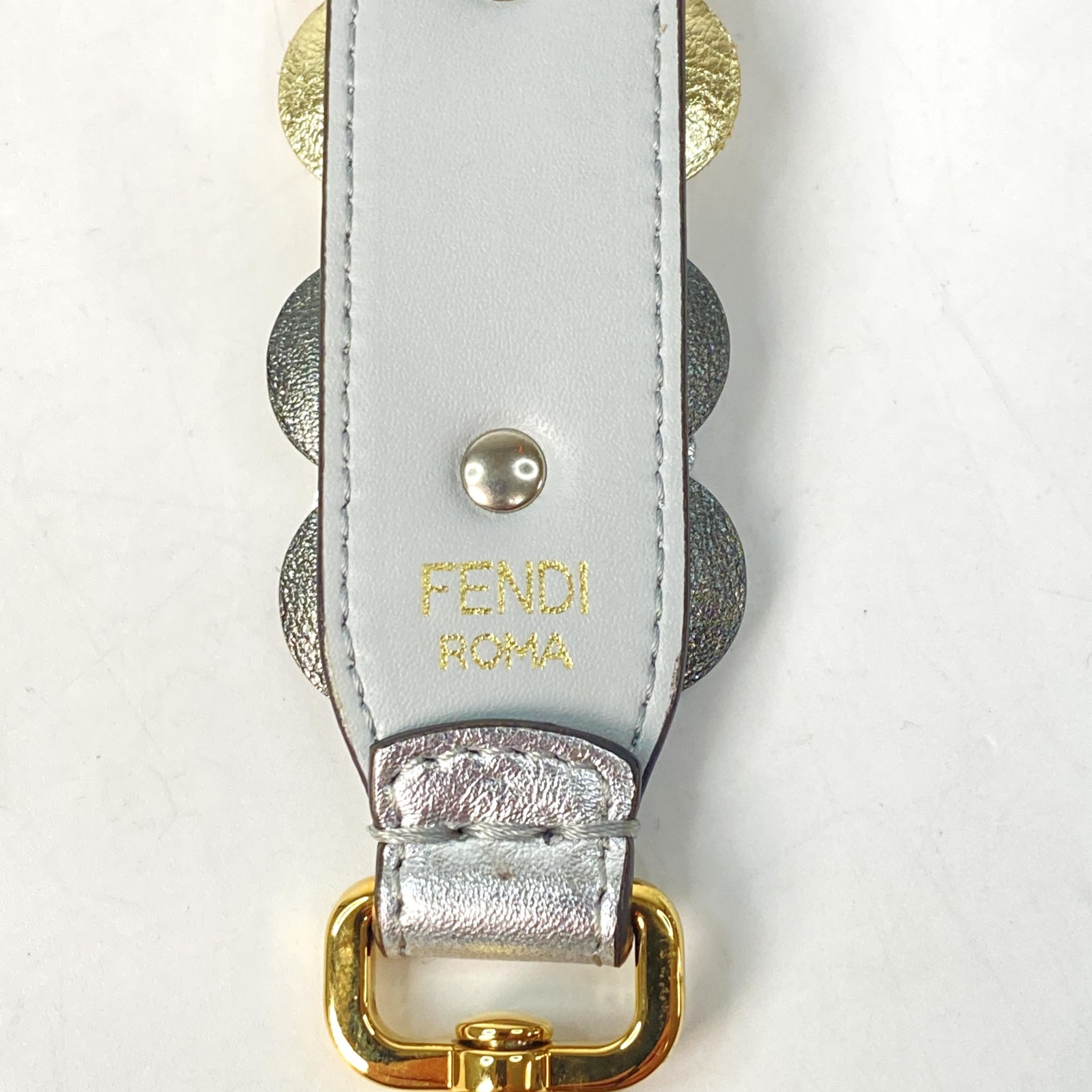 美品 フェンディFENDI フラワー ショート ストラップユー 8AV105 美品 フェンディ FENDI レディース フラワー ショート ストラップユー