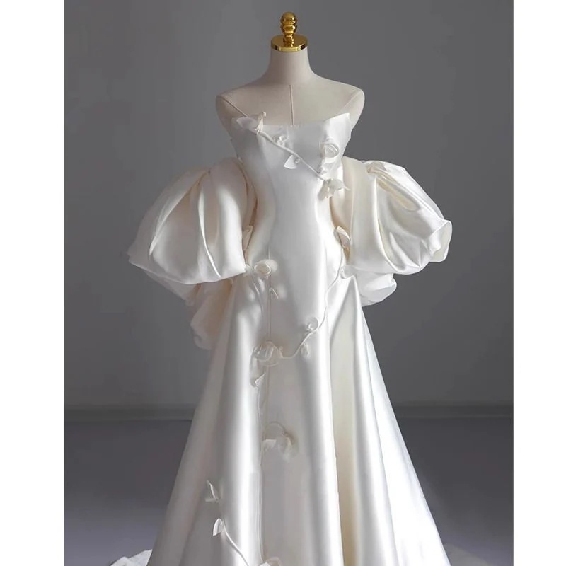 ストラップレスライトウェディングブライド2025小人のテクスチャホワイトフロアウェディングドレスドレス