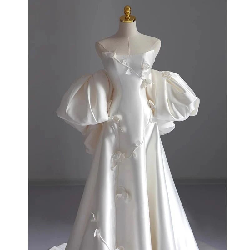 ストラップレスライトウェディングブライド2025小人のテクスチャホワイトフロアウェディングドレスドレス