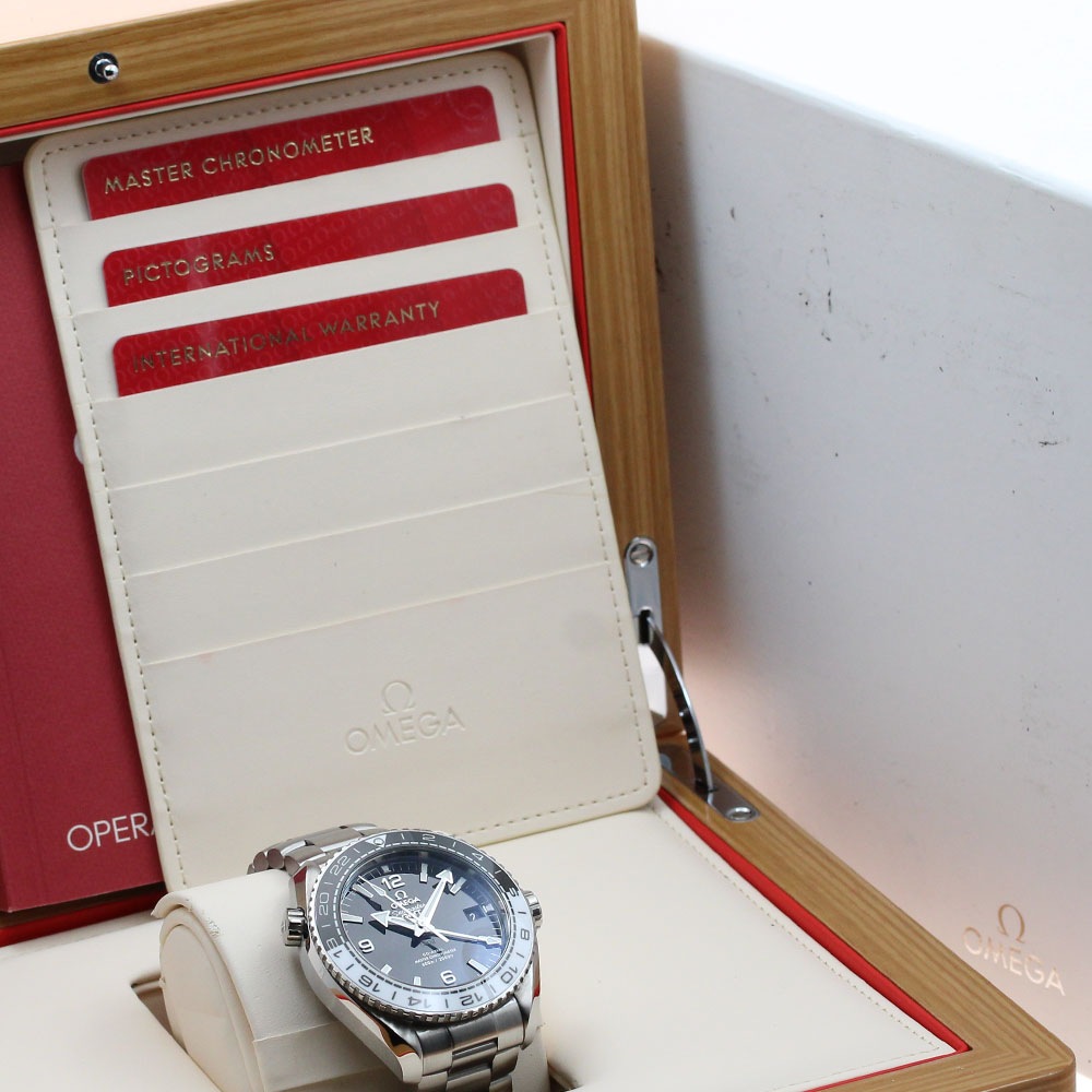 オメガ OMEGA 215.30.44.22.01.001 シーマスター600 プラネットオーシャン GMT デイト 自動巻き メンズ 良品 箱・保証書付き_894679【中古】 オメガ OMEGA 215.30.44.22.01.001 シーマスター600 プラネットオーシャン GMT デイト 自動巻き メンズ 良品 箱・保証書付き_894679【中古】