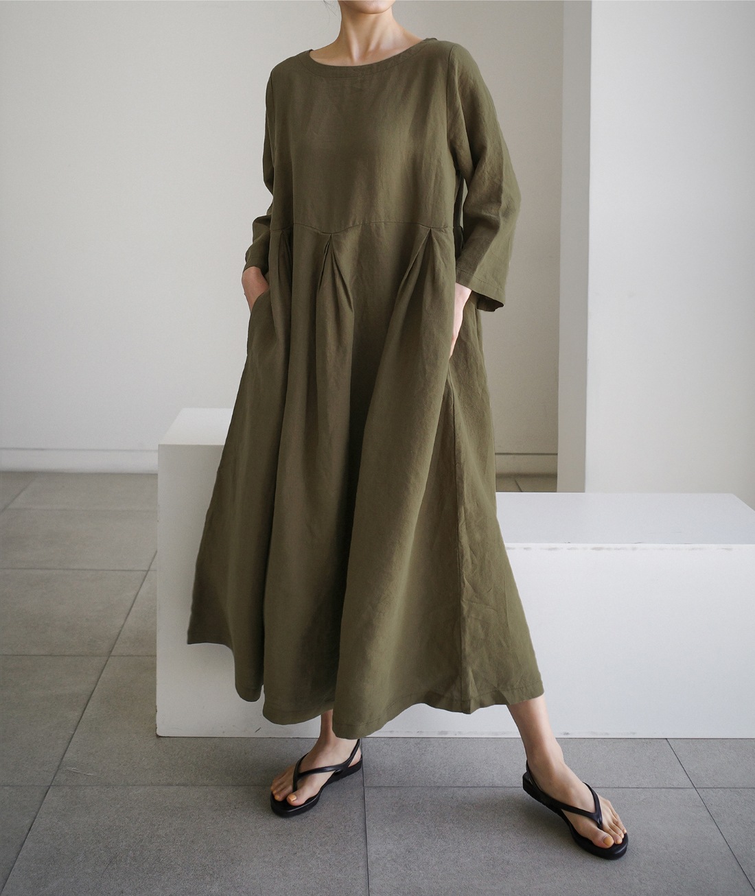 ニット　トップス セーター　プルオーバー　オーバーシルエット 長袖　クロップド　厚手　裏起毛　冬　秋 ベスト　Ｖネック　タイト　スリム　ふわふわ　もこもこ　キレイ目　大人可愛い　韓国　シンプル　デート