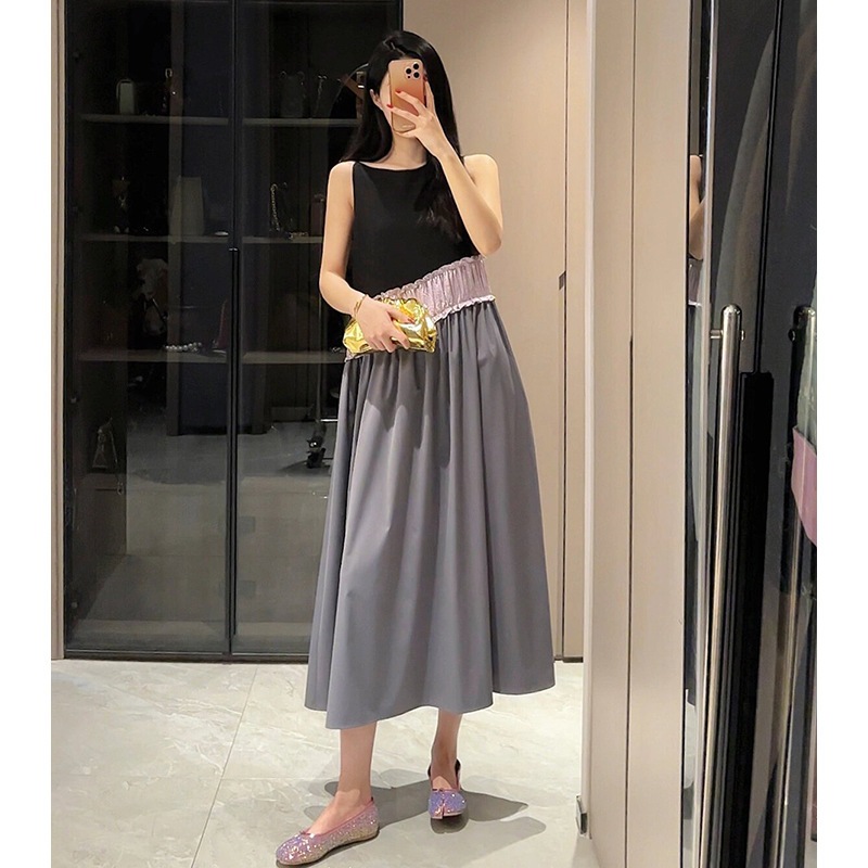 撞色継ぎ手ワンピース女 2025春夏新小人数デザイン感袖なしスリムA字ロングスカート 撞色継ぎ手ワンピース女 2025春夏新小人数デザイン感袖なしスリムA字ロングスカート