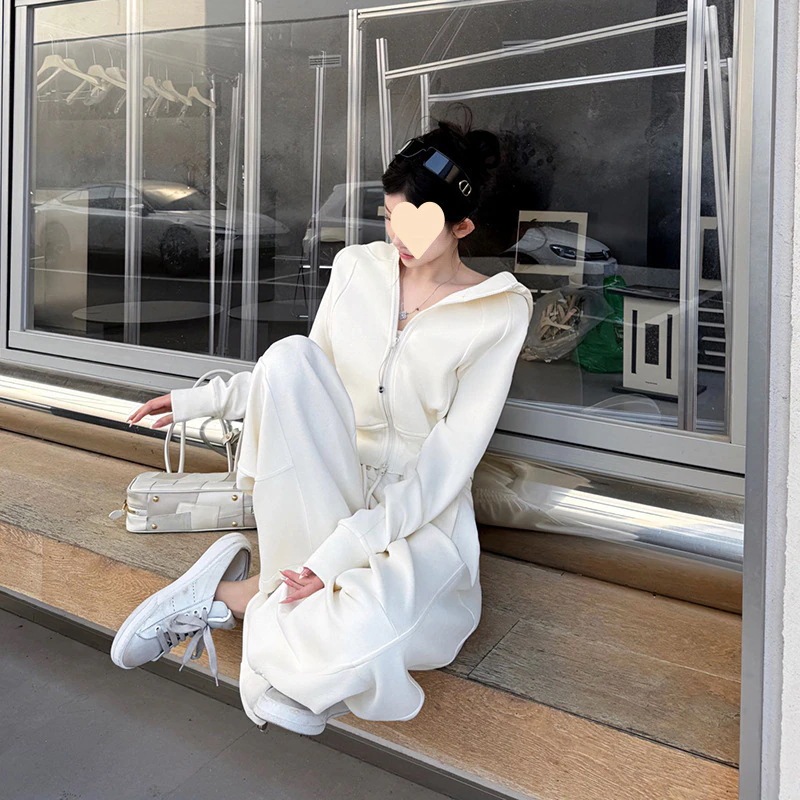 韓国 セットアップ カジュアル スポーツウェア 女性 春秋 フード付き スウェット ストレート スウェットパンツ ツーピース 韓国 セットアップ カジュアル スポーツウェア 女性 春秋 フード付き スウェット ストレート スウェットパンツ ツーピース