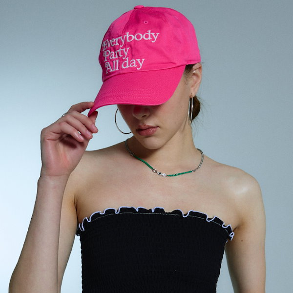 ☆IVE ユジン☆韓国の人気☆【as if calie】☆EPA BALL CA.P☆ ☆IVE ユジン 着用！【as if CALIE】EPA BALL CAP WHITE | もごつ