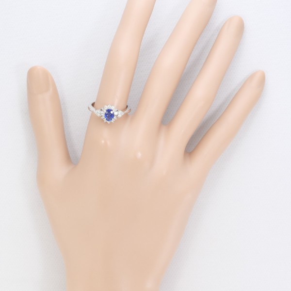 PT900 プラチナ リング 15号 サファイア 0.82 ダイヤ 0.31 ジュエリー 中古 PT900 プラチナ リング 15号 サファイア 0.82 ダイヤ 0.31 ジュエリー 中古