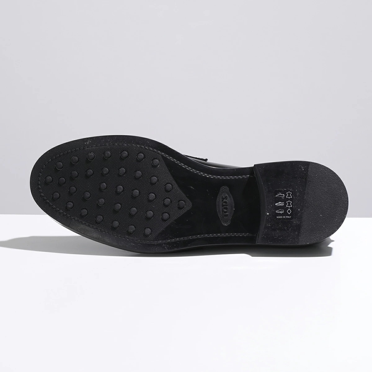 TODS トッズ ローファー XXW59C0DD40MRK レディース エナメル パテントレザー シューズ 靴 B999/NERO TODS トッズ ローファー XXW59C0DD40MRK レディース エナメル パテントレザー シューズ 靴 B999/NERO