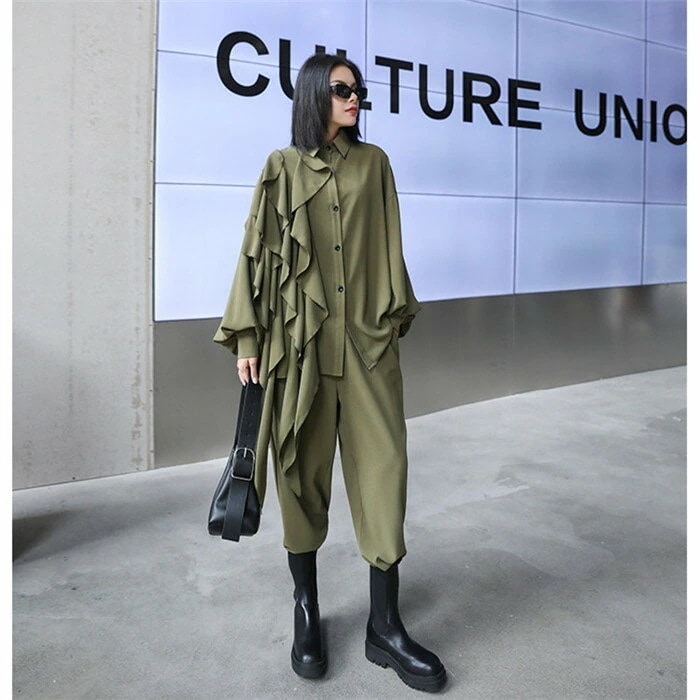 レディースきれいめセットアップ春秋長袖リーサイズグリーンブラック個性デザインアシメントリーブラウスワイドパンツ2点セットゆったり上品おしゃれ大きいサイズシンプルきれいめカジュアル レディースきれいめセットアップ春秋長袖リーサイズグリーンブラック個性デザインアシメントリーブラウスワイドパンツ2点セットゆったり上品おしゃれ大きいサイズシンプルきれいめカジュアル