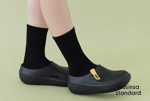 TAW&TOE Zerovity Ton Ton ブラック ムタンダード バッグ 夏 レイングッズ おしゃれ TAW&TOE Zerovity Ton Ton ブラック ムタンダード バッグ 夏 レイングッズ おしゃれ