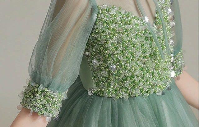 グリーン 子供ドレス ロング ピアノ発表会ドレス 緑 ドレス 160 女児ドレス ハイネック 結び付き リボン オシャレ パフスリーブ キッズドレス シャンパン色 白 ホワイト 七五三ドレス 子供服 グリーン 子供ドレス ロング ピアノ発表会ドレス 緑 ドレス 160 女児ドレス ハイネック 結び付き リボン オシャレ パフスリーブ キッズドレス シャンパン色 白 ホワイト 七五三ドレス 子供服