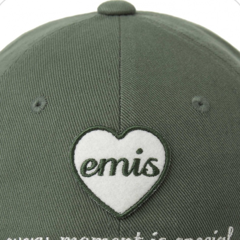 IMIS ハートワッペンボールキャップ-カーキ IMIS ハートワッペンボールキャップ-カーキ