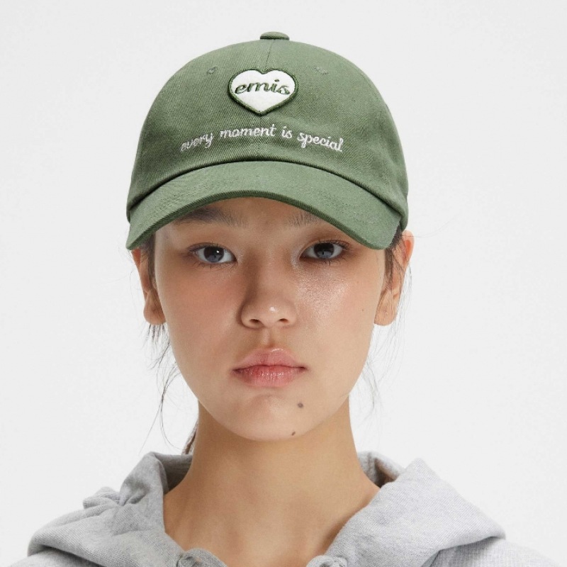 IMIS ハートワッペンボールキャップ-カーキ IMIS ハートワッペンボールキャップ-カーキ