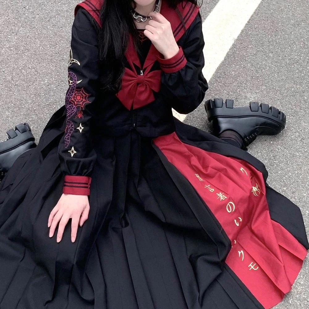 セクシーかわいいコスプレハロウィン衣装 仮装 赤 お化け 文化祭:サイ 女性 パーティー コスプレ 定番ヤンキー 姐ギャル セーラー服 コスプレ 体育祭 女子高生 スーツ 長袖/半袖 悪魔 化け物ロン