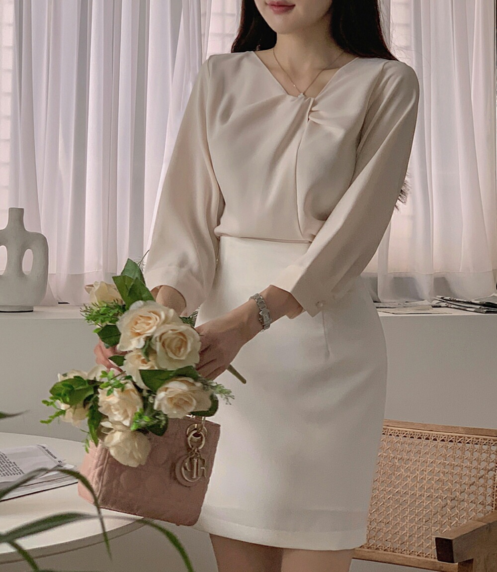 [メガ割りSALE]ツイストネックシフォンブラウス・p586901