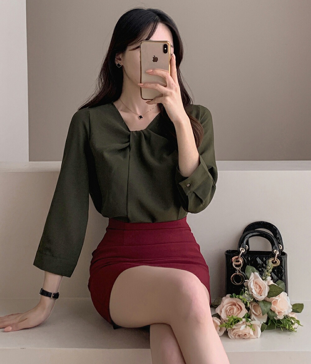 [メガ割りSALE]ツイストネックシフォンブラウス・p586901