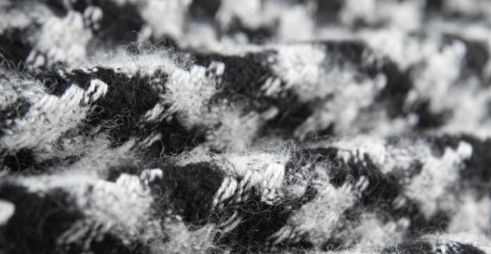 レディース ジャケット ベスト ウール ミドル丈 袖なし ノースリーブ Vネック 前開き ボタンなし 大人可愛い きれいめ カジュアル 上品 おしゃれ かっこいい レトロ こなれ感 個性的 クール レディース ジャケット ベスト ウール ミドル丈 袖なし ノースリーブ Vネック 前開き ボタンなし 大人可愛い きれいめ カジュアル 上品 おしゃれ かっこいい レトロ こなれ感 個性的 クール